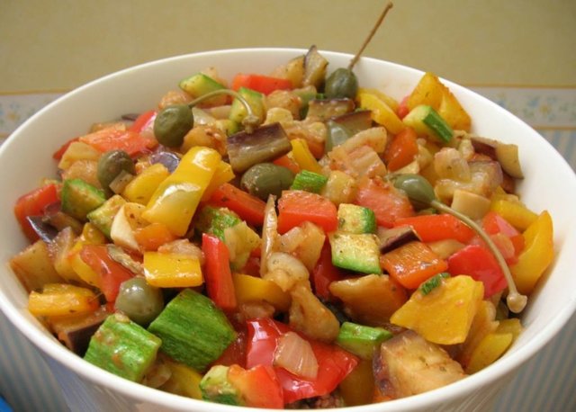 Caponata Munakoiso Kesakurpitsa Paprikapata Resepti Kotikokki Net