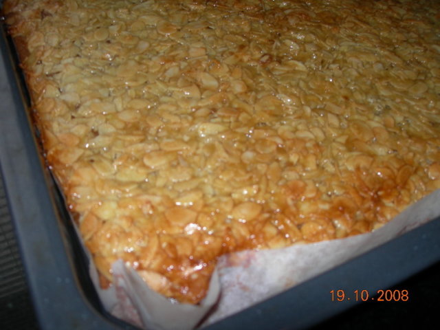 Toscapiirakka( pellillinen )