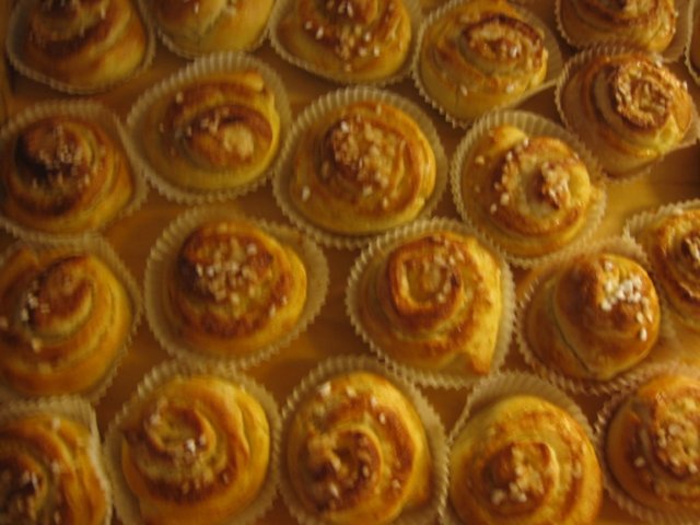 Pikaiset pullakiekurat