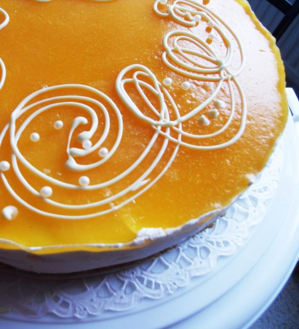 Mango-hyytelötorttu