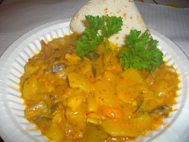Tulinen kasviscurry