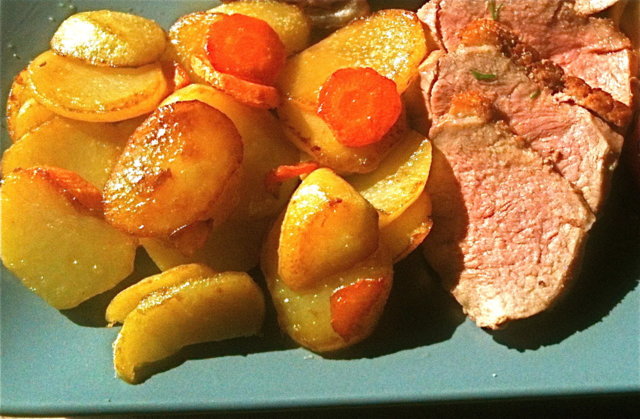 Reseptikuva: Ankkaa ja ankanrasvassa paistettuja perunoita ja porkkanoita 1
