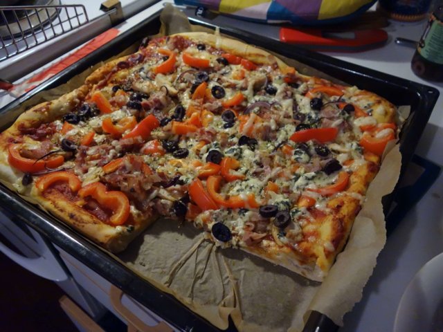 Jauhelihapizza - Resepti