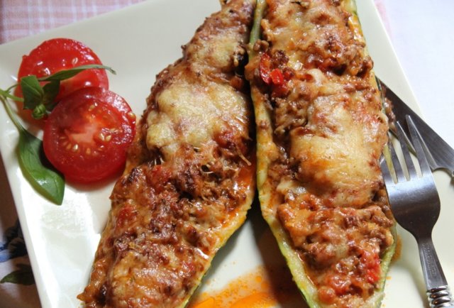 Ihanat Taytetyt Kesakurpitsat Resepti Kotikokki Net