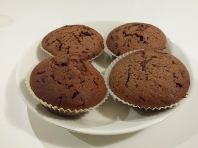 Laktoosittomat suklaamuffinssit