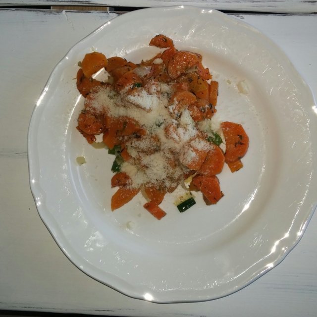 Parmesanporkkanat