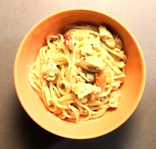 Helppo kanapasta