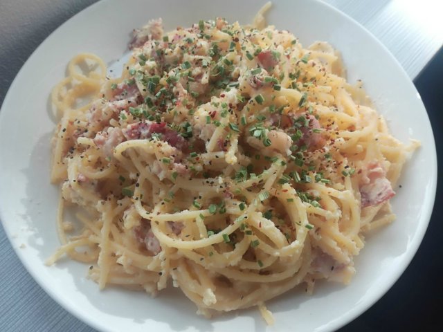 Pasta carbonara - Resepti