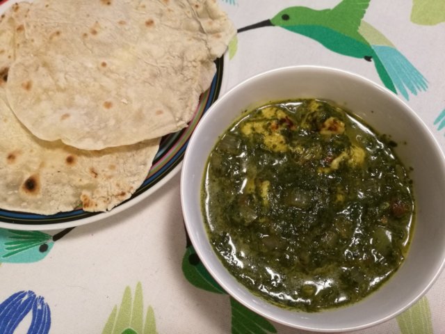 Palak paneer