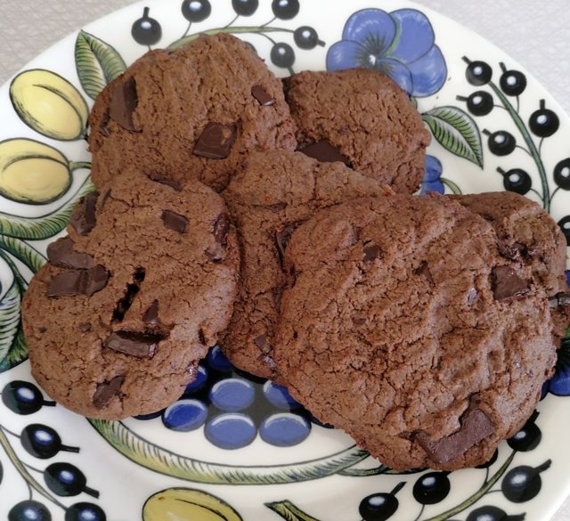 Maapähkinäiset suklaa teff-keksit (Gluteeniton ja vegaaninen)