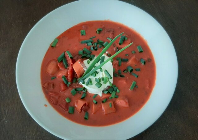 Poikamiehen Borskeitto