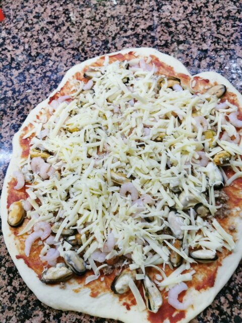 Pizzapohja (pellillinen)