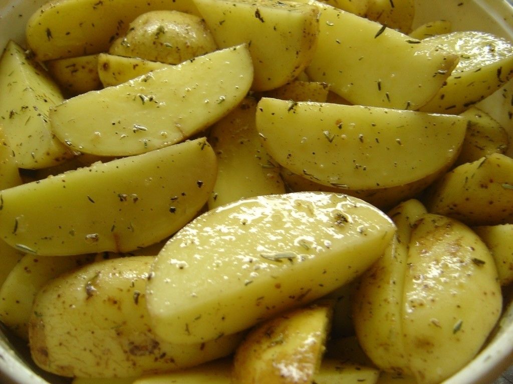 Lohkoperunat uunissa Resepti