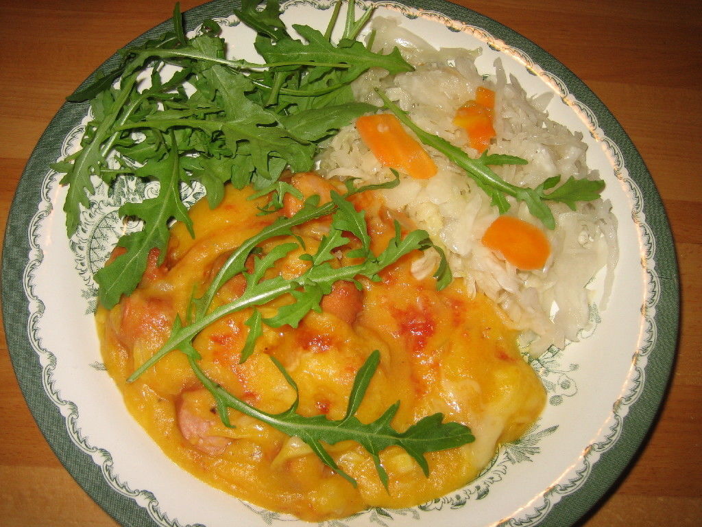 Äidin nakkilaatikko Resepti