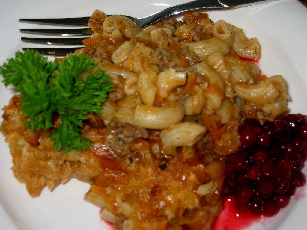 Jauhelihaporkkana Makaronilaatikko Resepti