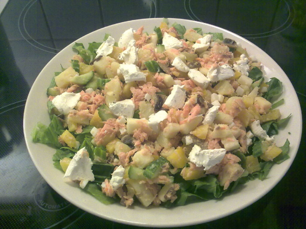 Savulohisalaatti Resepti
