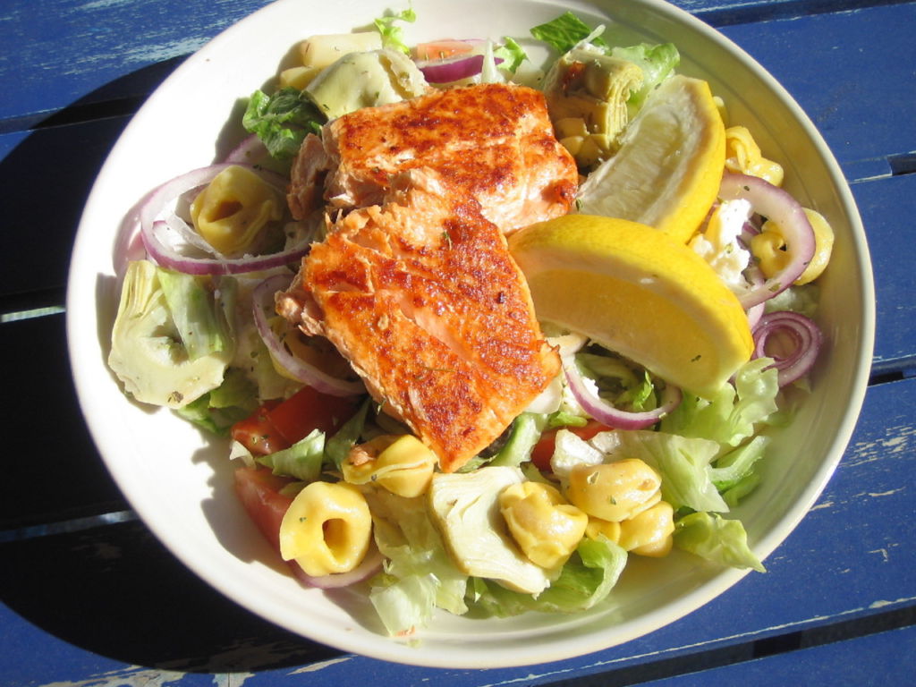 Savulohisalaatti Resepti