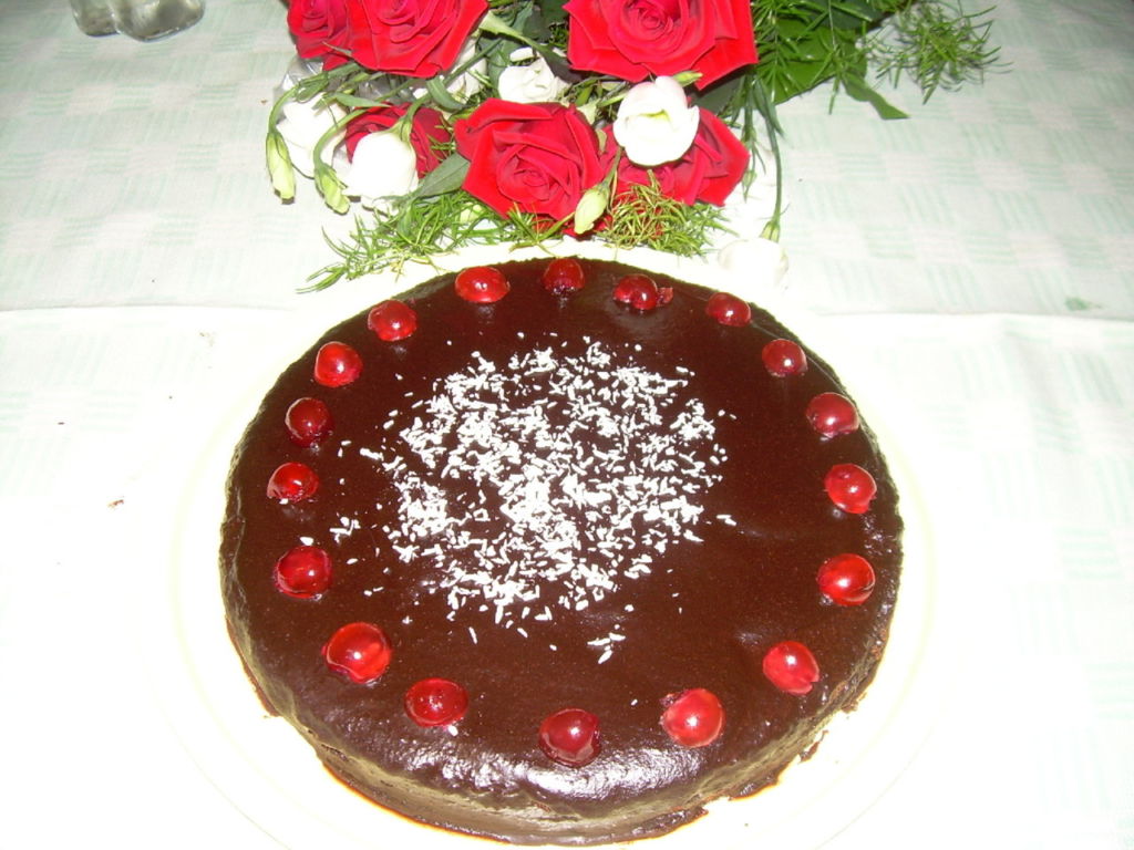 Ananaskakku suklaakuorrutteella Resepti