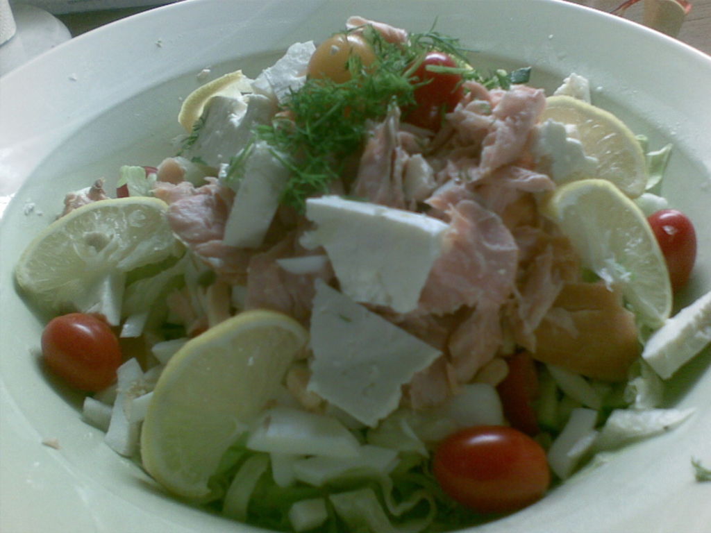 Feta/Savulohisalaatti Resepti