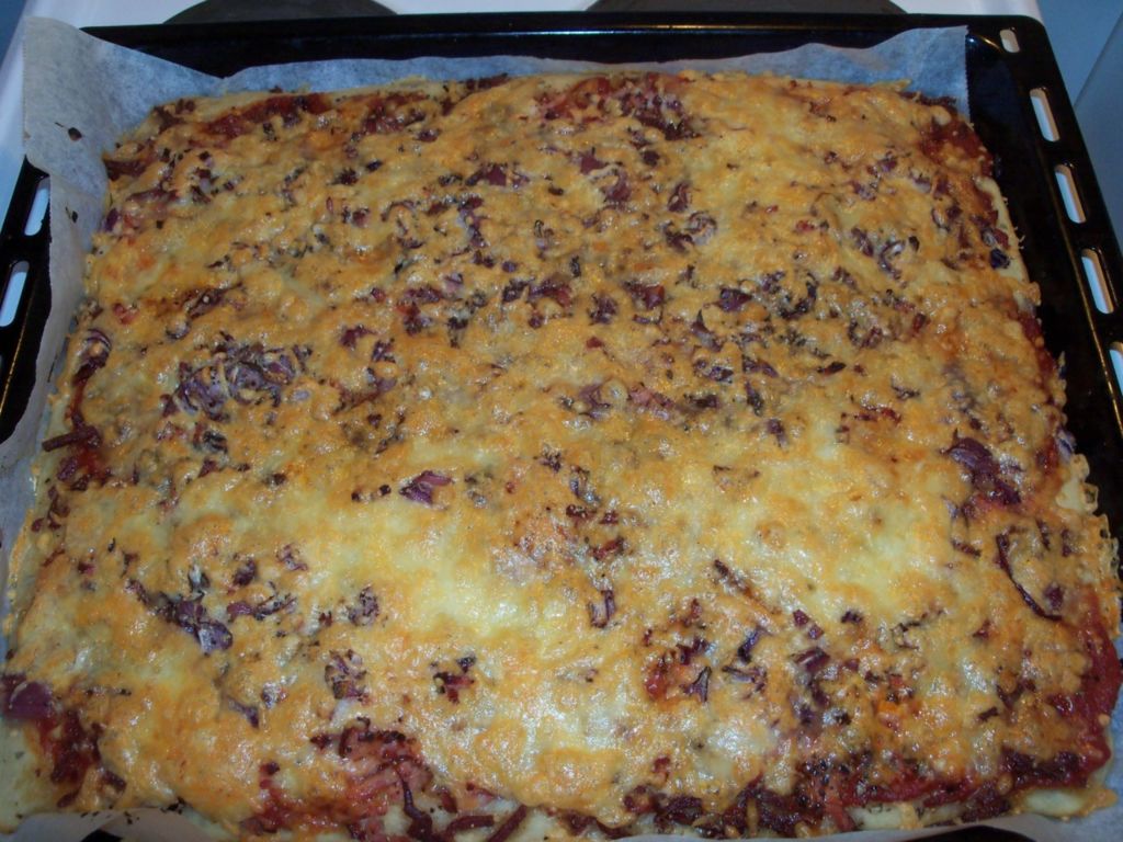 Äidin herkkupizza Resepti