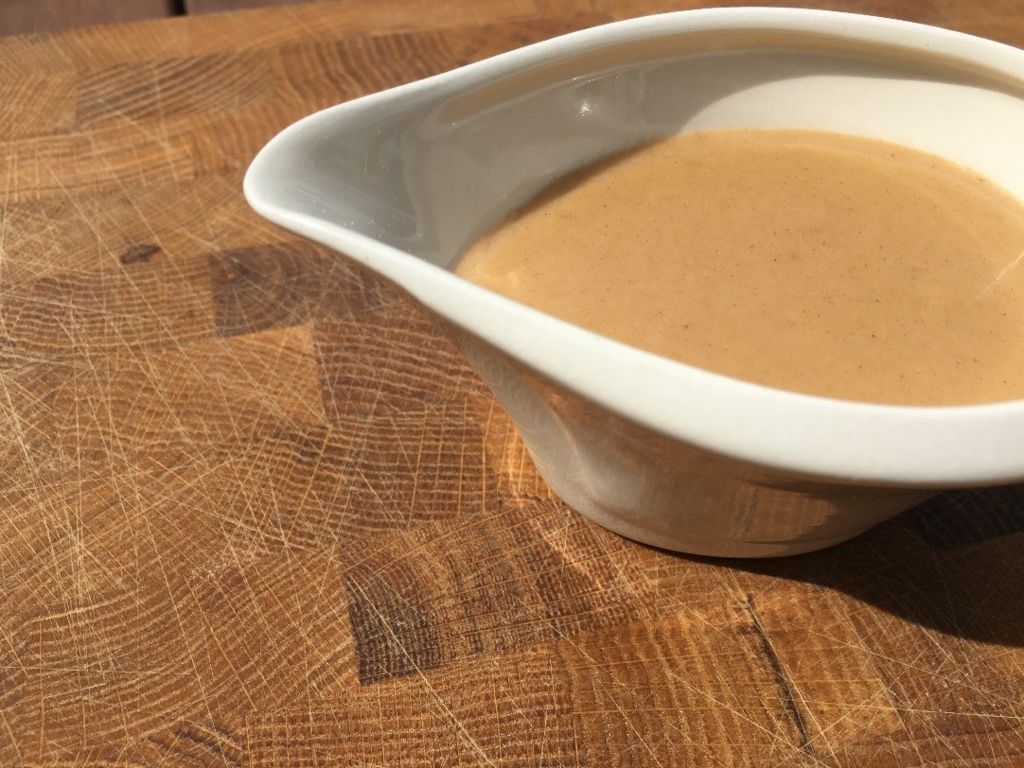 Perinteinen ruskea kastike Resepti