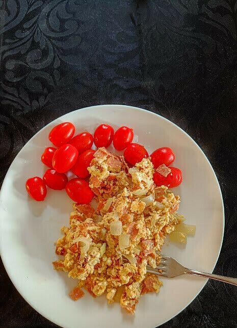 Meetwurstimunakas Resepti