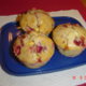 Mansikka-valkosuklaa muffinssit