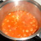 Tomaattinen nakkikeitto