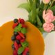 Mango-valkosuklaajuustokakku